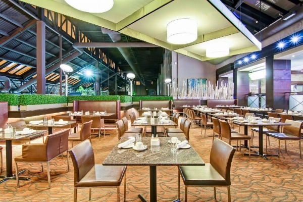 Delta Hotels by Marriott Toronto East image 22