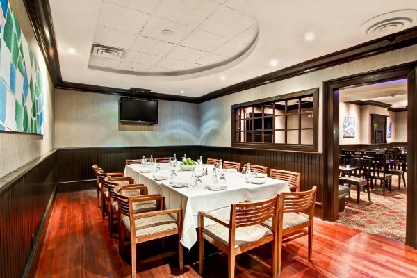 Delta Hotels by Marriott Toronto East image 23